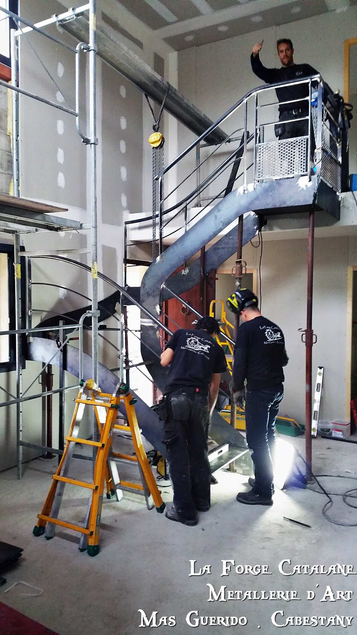 Limon lisse decoupe laser marches fer 1 forge catalane.jpg